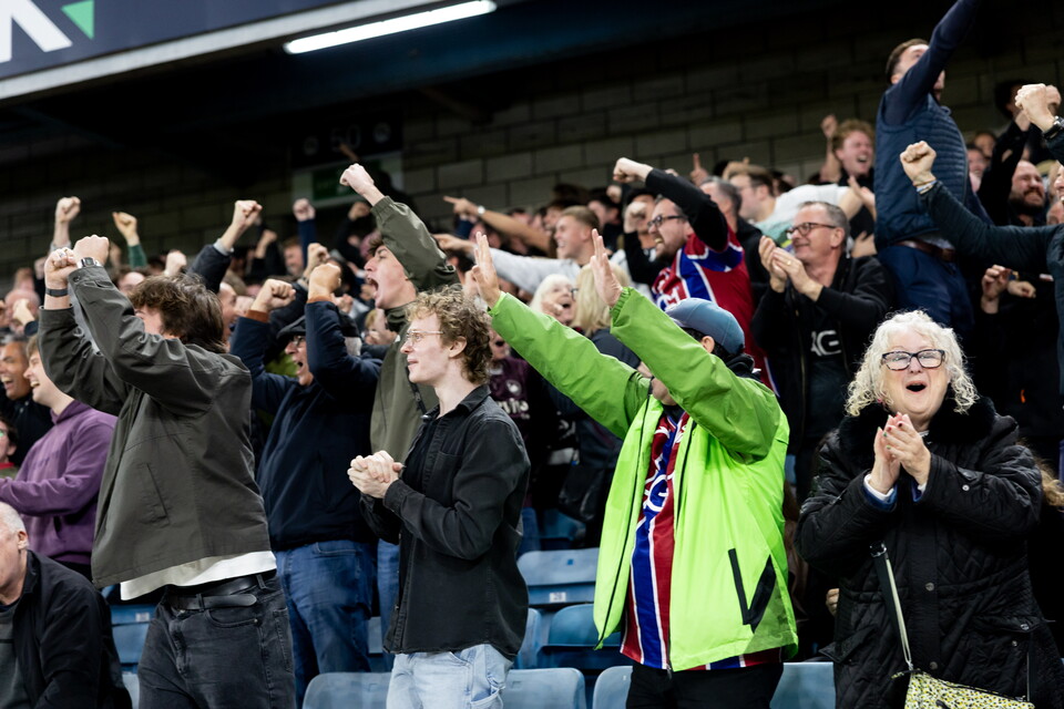 Fan Gallery | Millwall v Swansea City