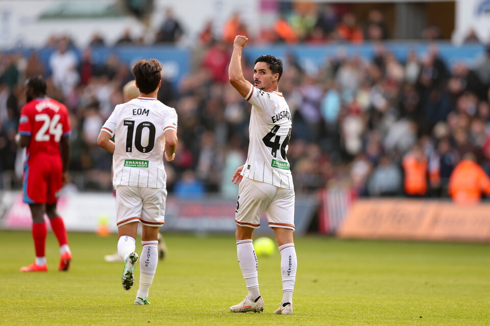 gALLERY | SWANS V BLACKBURN