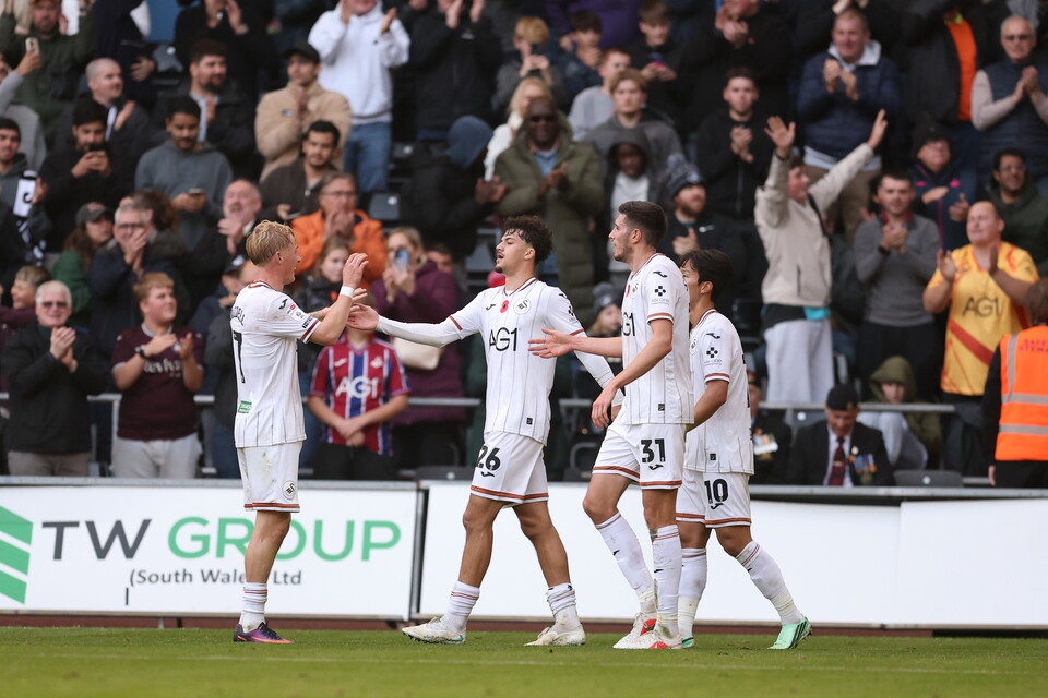 gALLERY | SWANS V BLACKBURN