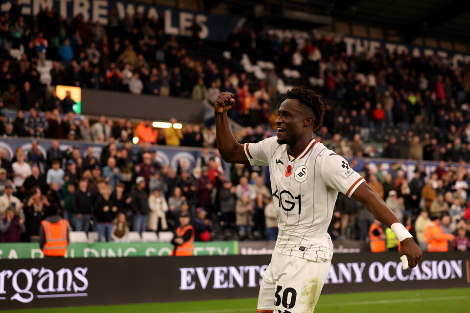 gALLERY | SWANS V BLACKBURN