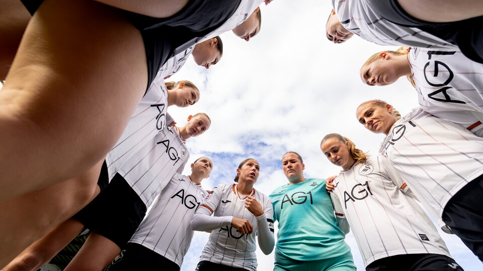 Swans Women vs Ferry