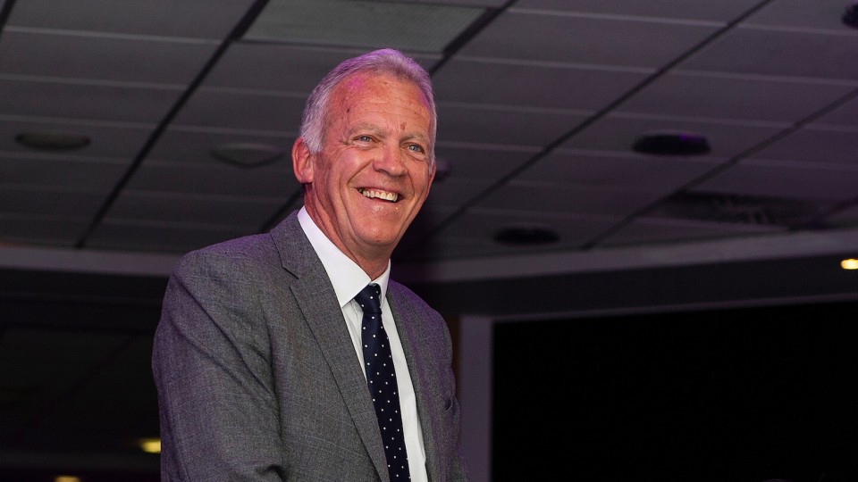 Alan Curtis