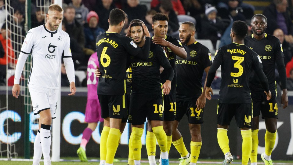 Brentford Mike van der Hoorn