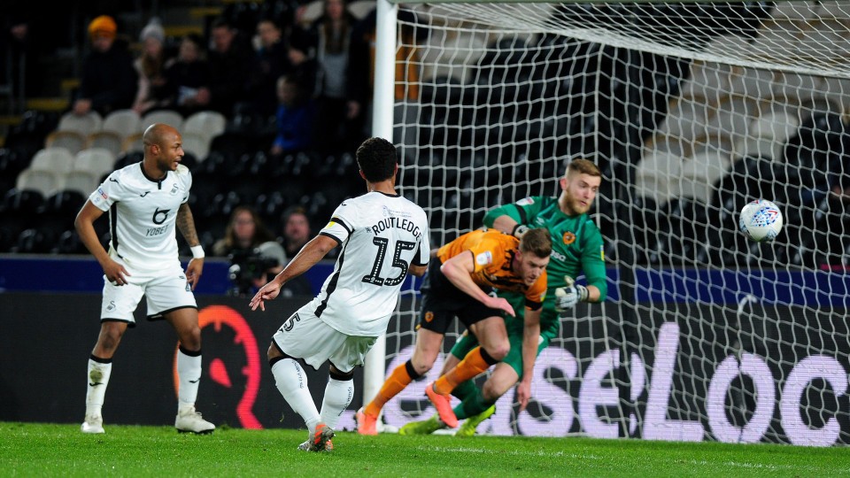Hull Wayne Routledge goal