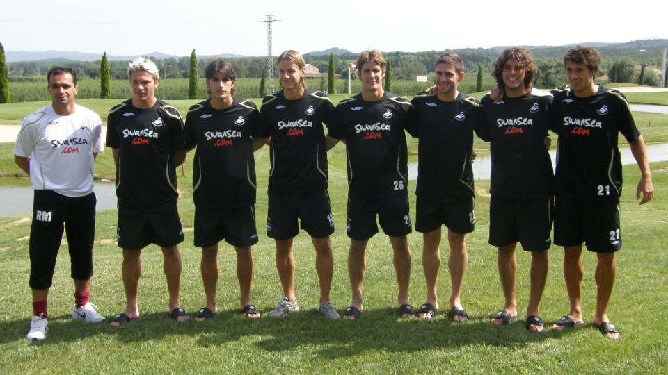 Spanish Swans Martinez