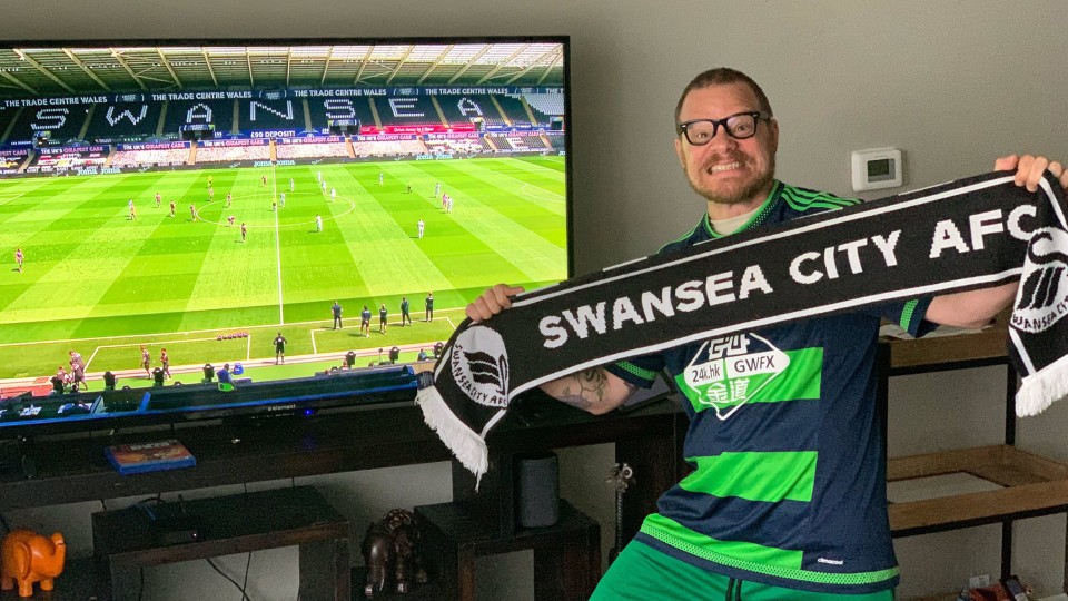 Leeds fan gallery image