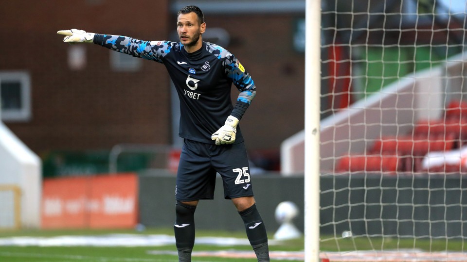 Nottingham Forest (A) Erwin Mulder