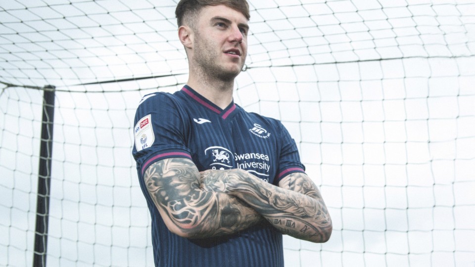 Joe Rodon Third Kit