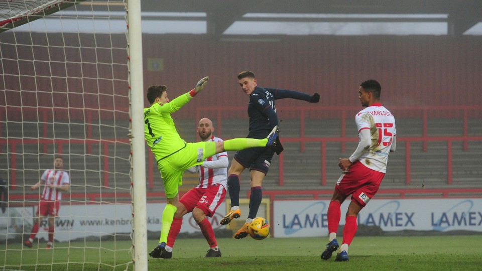 Viktor Gyokeres goal Stevenage