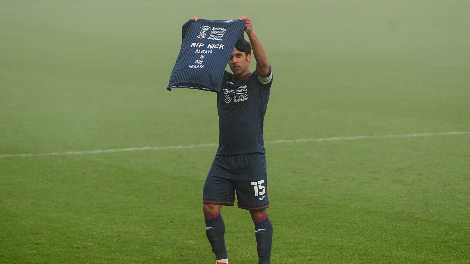 Wayne Routledge Nick Eames shirt