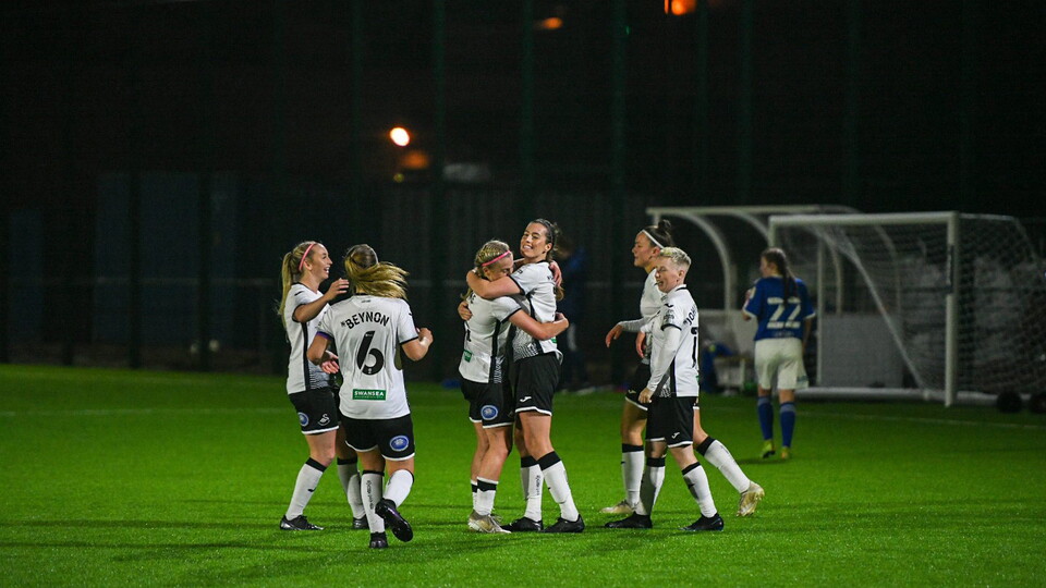 Swansea City Ladies Katy Hosford