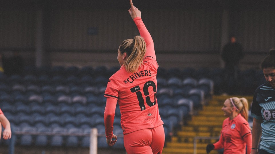 Swansea City Ladies Chloe Chivers