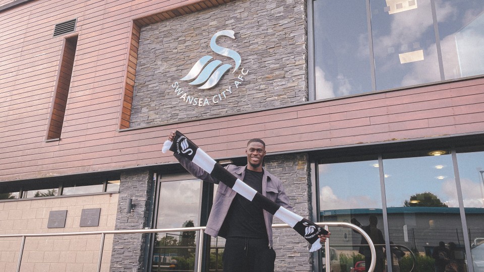 Wasiri Williams signing 1