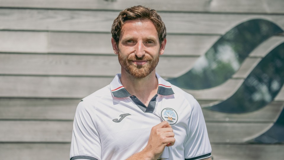 Joe Allen home shirt