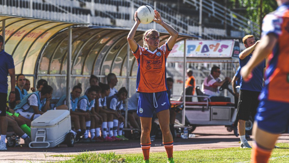 Swansea City Ladies v AC POAK