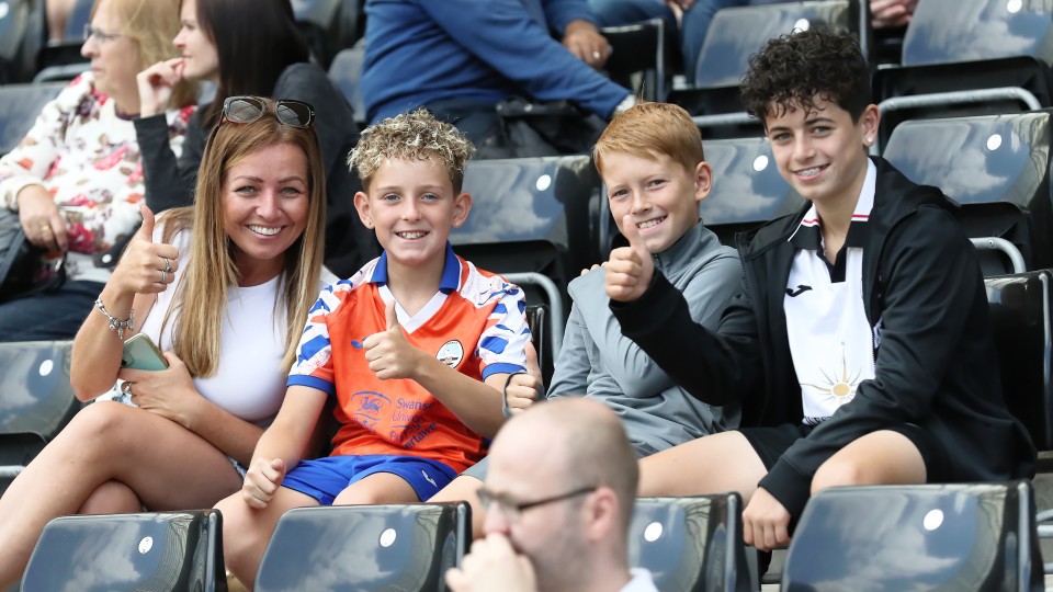 Fan Gallery - Blackburn