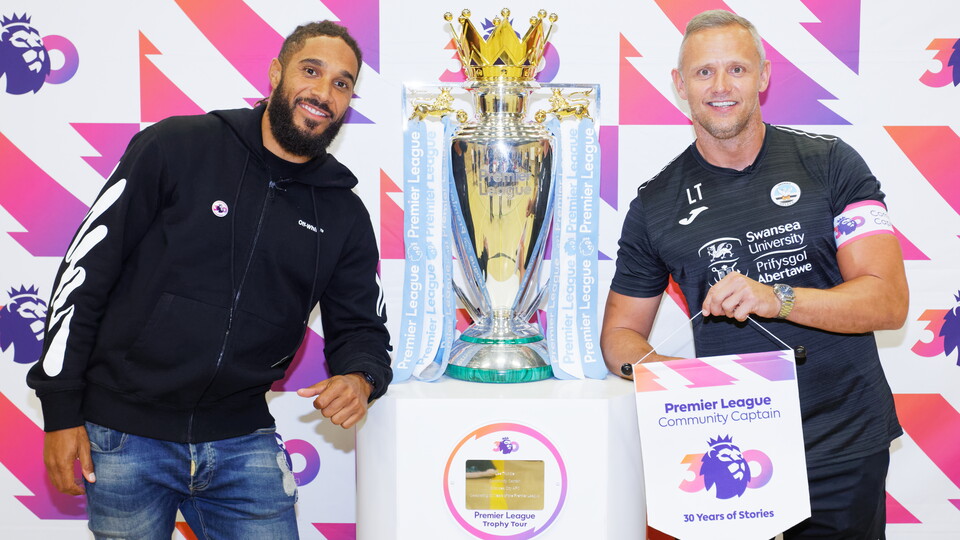 Lee Trundle and Ashley Williams