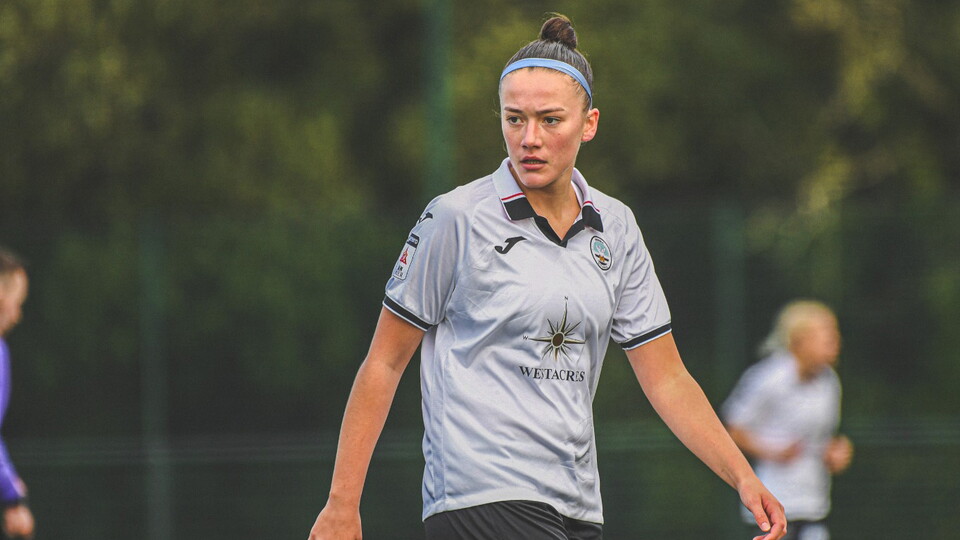 Nieve Jenkins close up