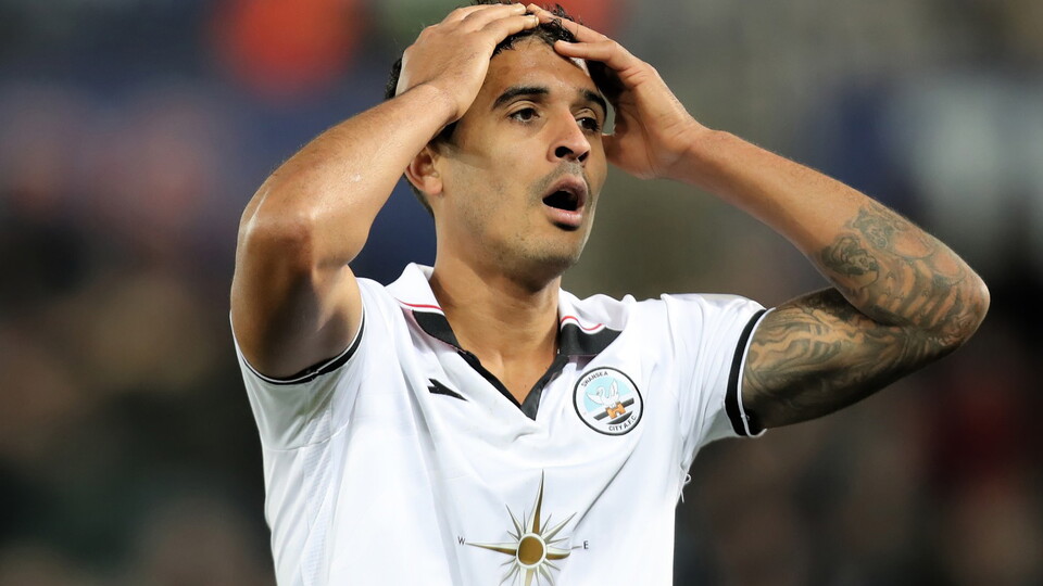 Kyle Naughton v Norwich City