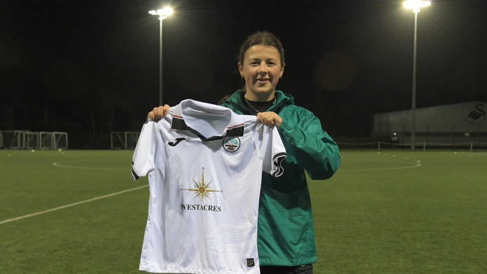 Megan Saunders Swansea City Ladies
