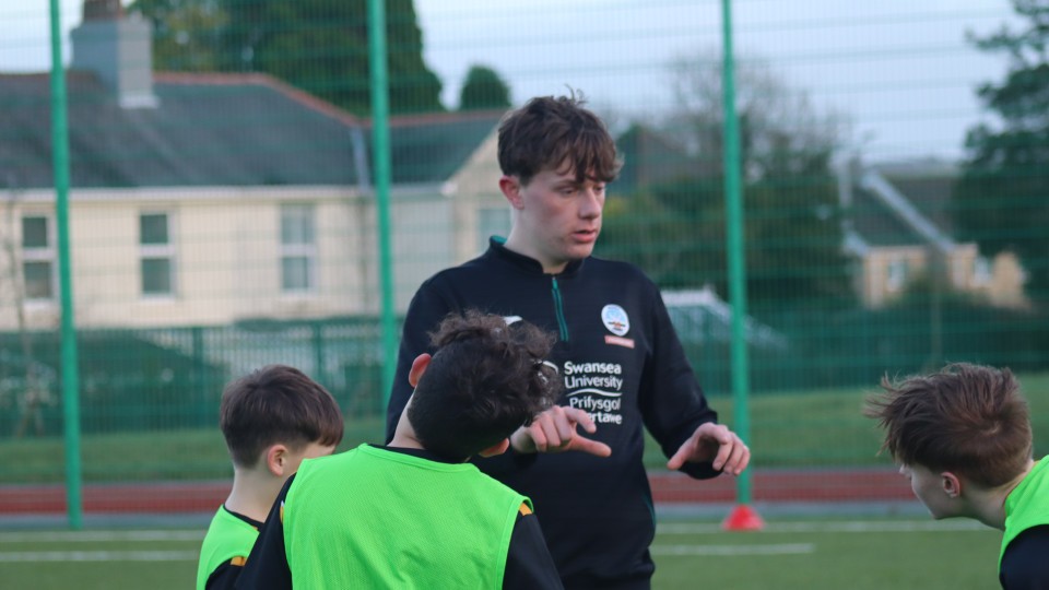 Welsh Language Kicks