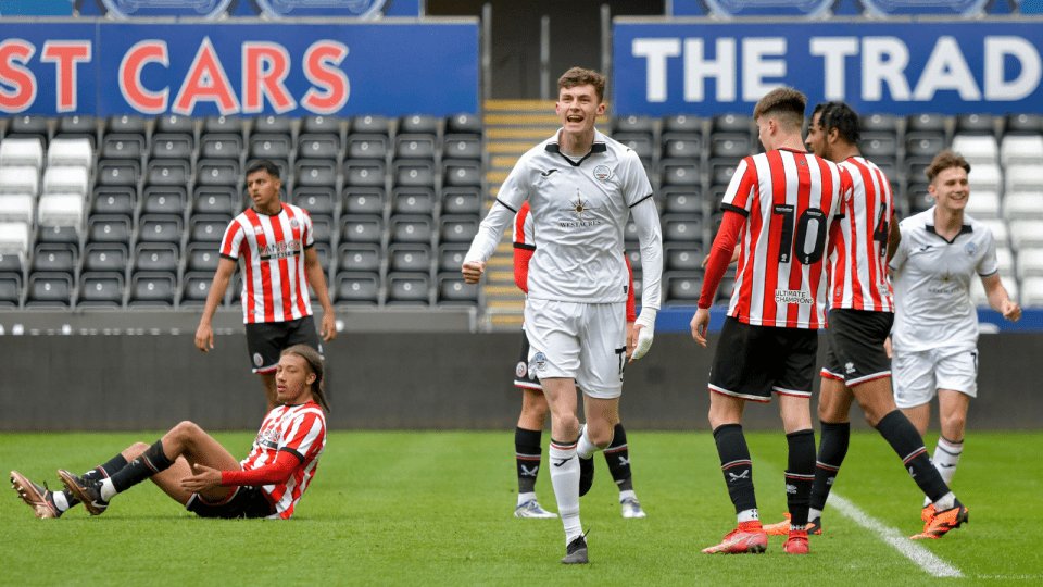 Joe Thomas celebrates against Sheffield United
