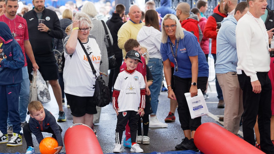 Fan zone Birmingham home