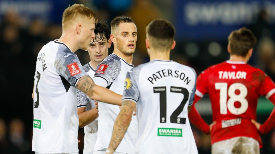 Jerry Yates celebrates goal against Morecambe
