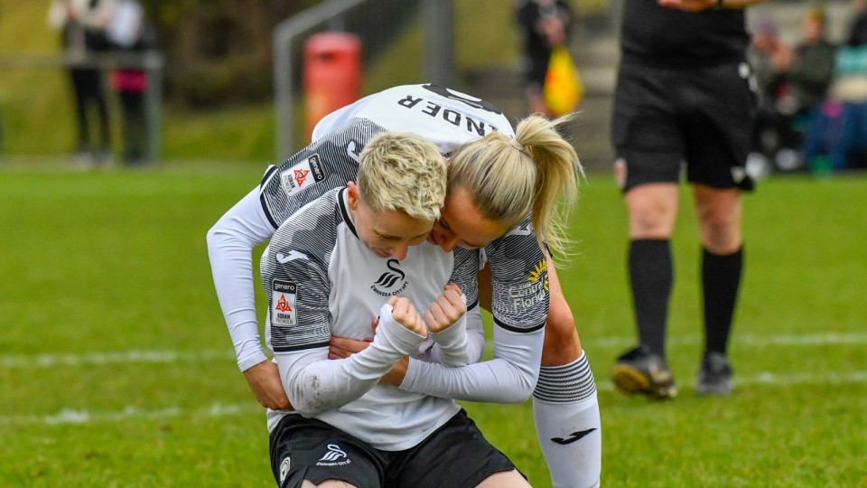 Stacey John-Davis vs TNS