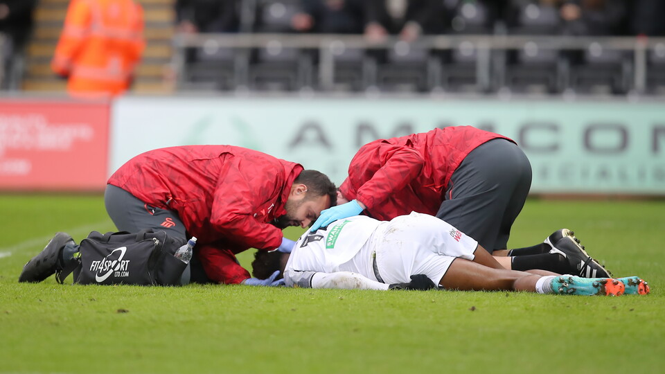 Jamal Lowe receives treatment