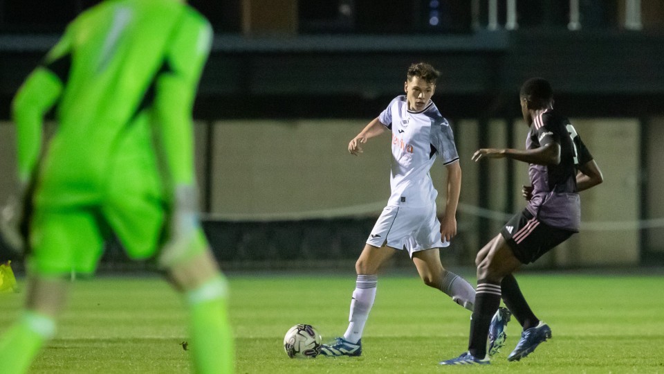 Tom Woodward  v Fulham