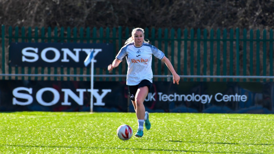 Ellie Lake v Cardiff City Women