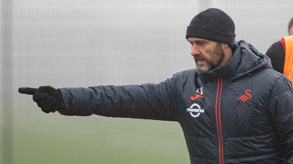 Luke Williams training