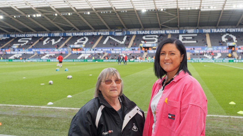 Julie Lowe and Natalie Ashford