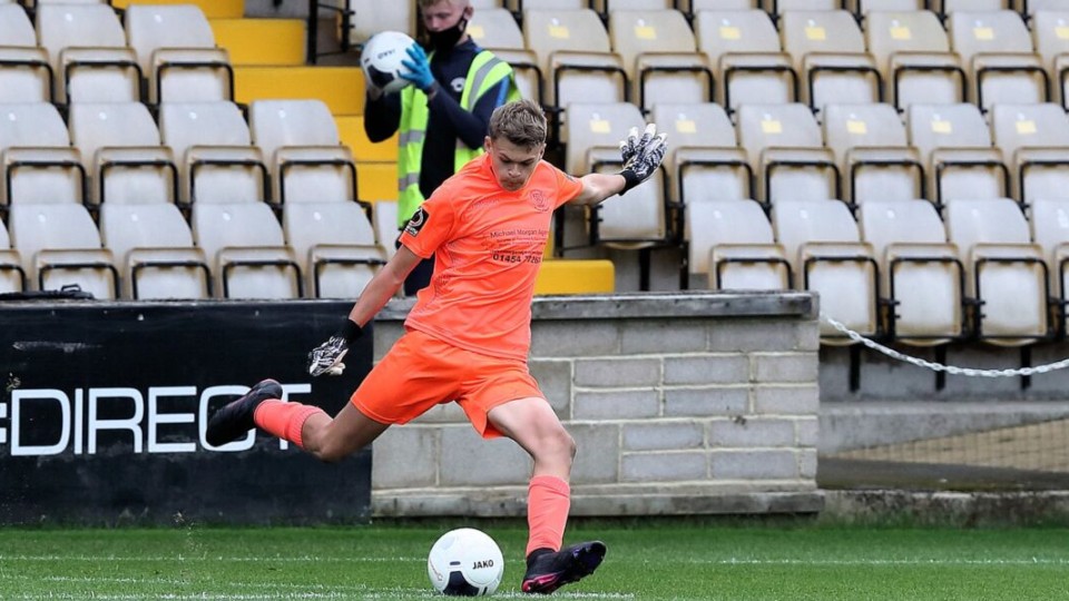 Ben Hughes -  Chippenham Town