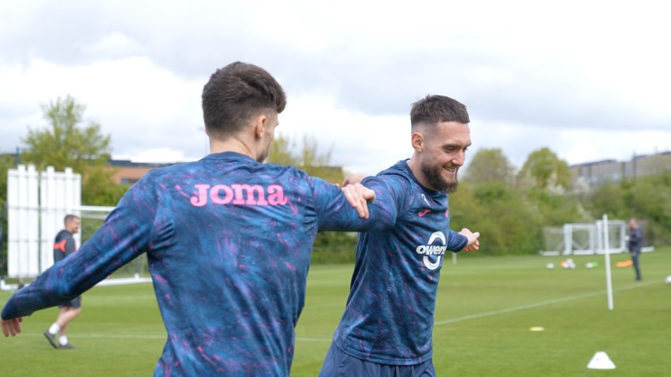 Matt Grimes and Jamie Paterson training