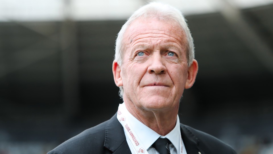 Alan Curtis
