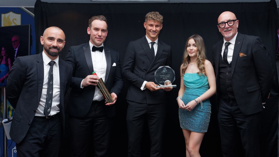 Carl Rushworth awards