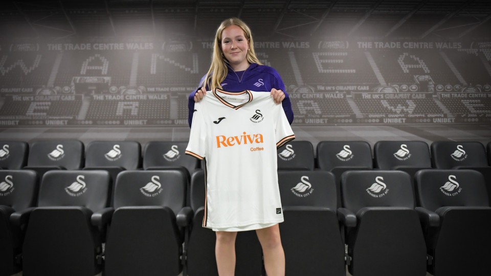 Maddy Murray Swans Women