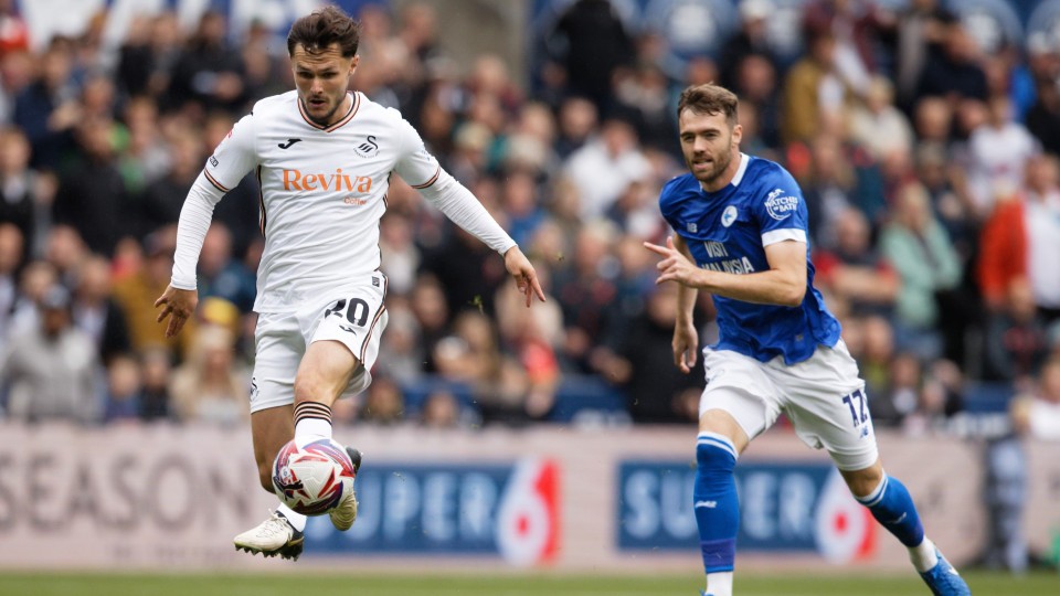 Liam Cullen v Cardiff