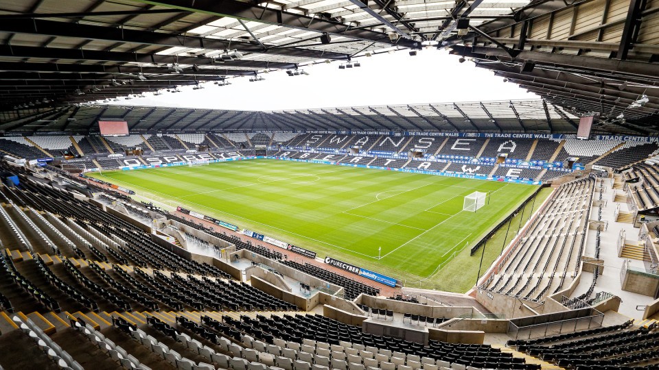 General view of the Swansea.com Stadium