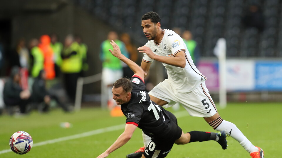 Ben Cabango Bristol City