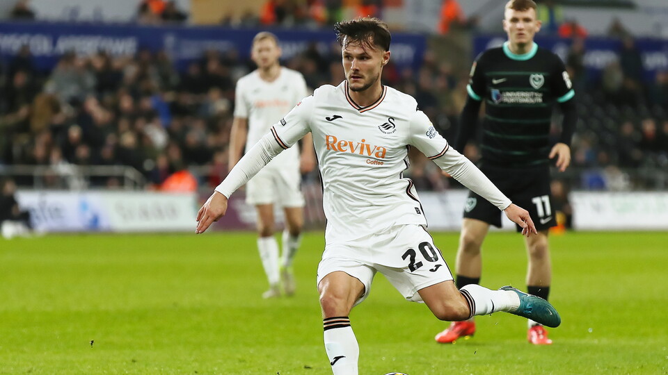 Liam Cullen Portsmouth