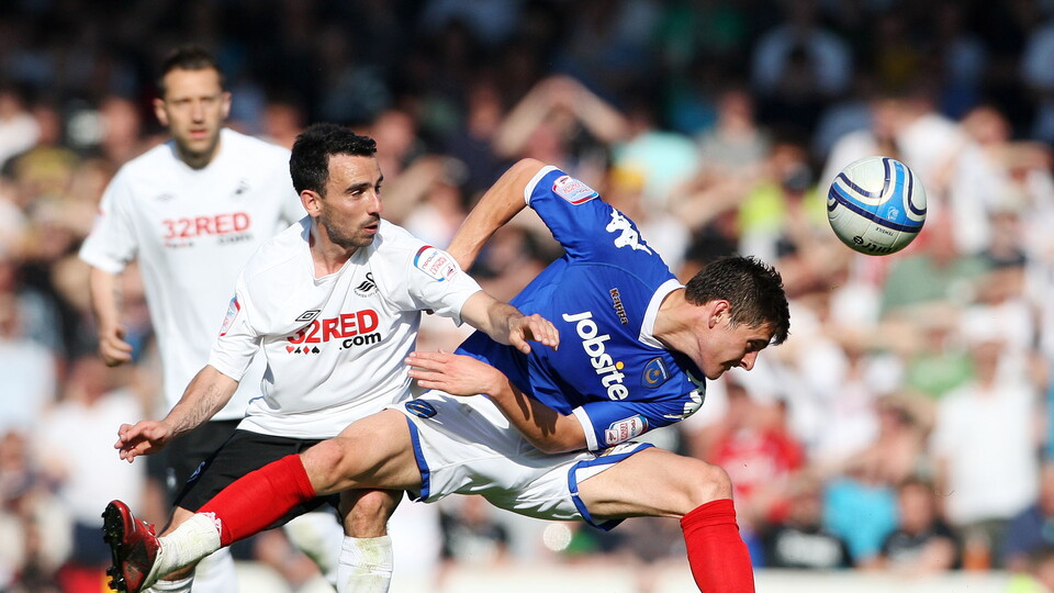 Leon Britton Portsmouth 2011