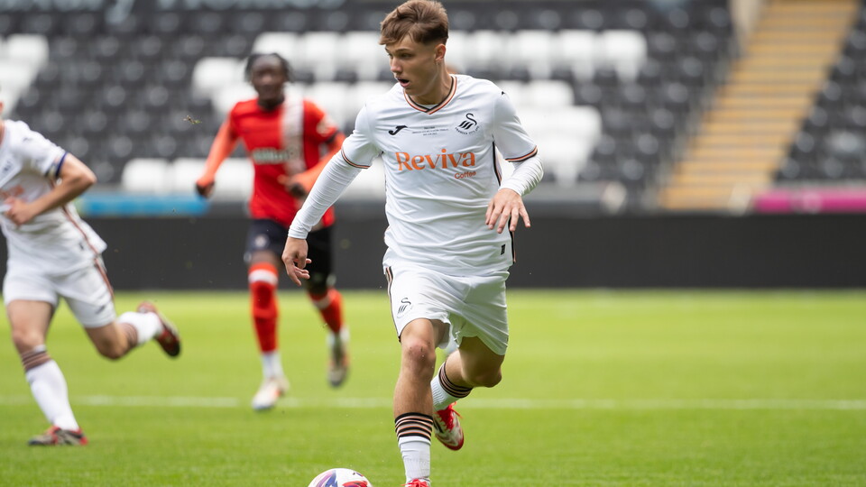 Swans U17s final