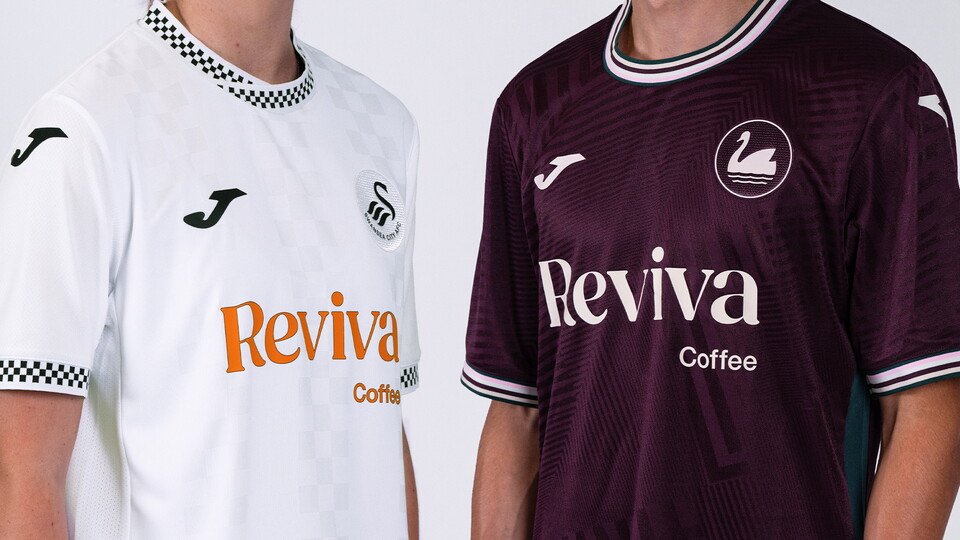 25-7-25-launch-25-26-web-homepage-component-hero-v01_1