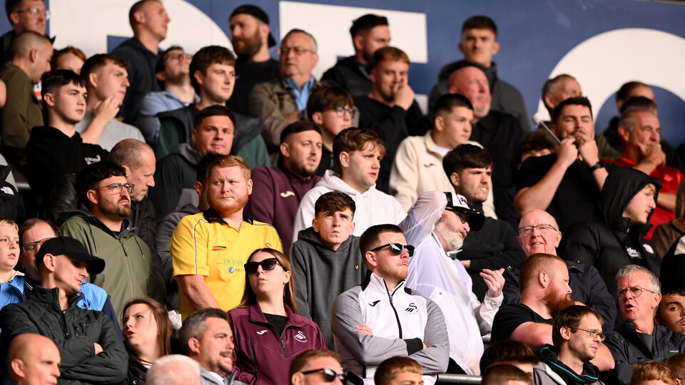 Fan Gallery | Swans v Hull City