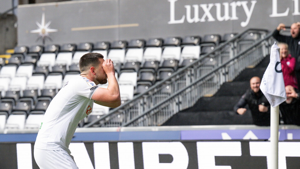 Zan Vipotnik celebrates