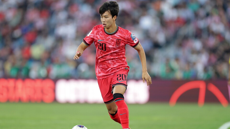 Jisung Eom South Korea