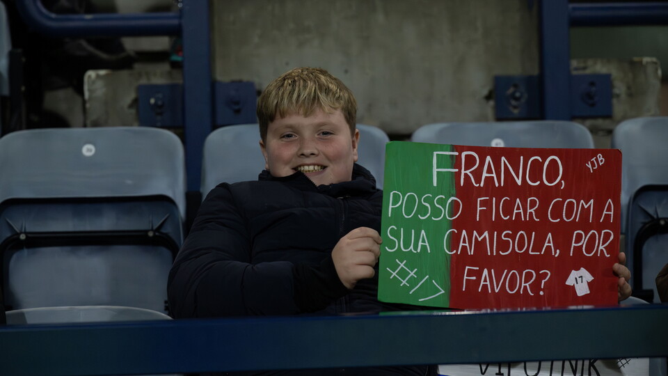 Fan gallery Preston away